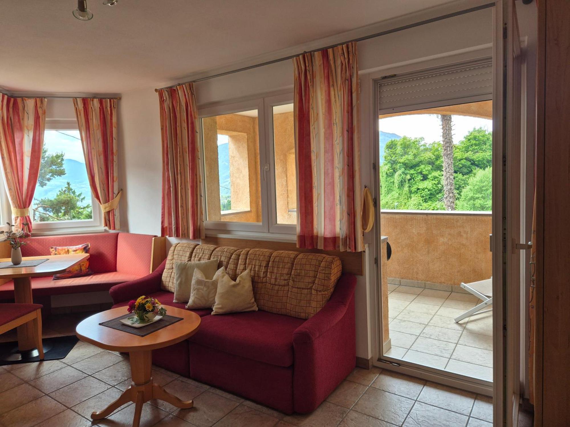 Appartementhaus Am Waalweg Rifiano Luaran gambar