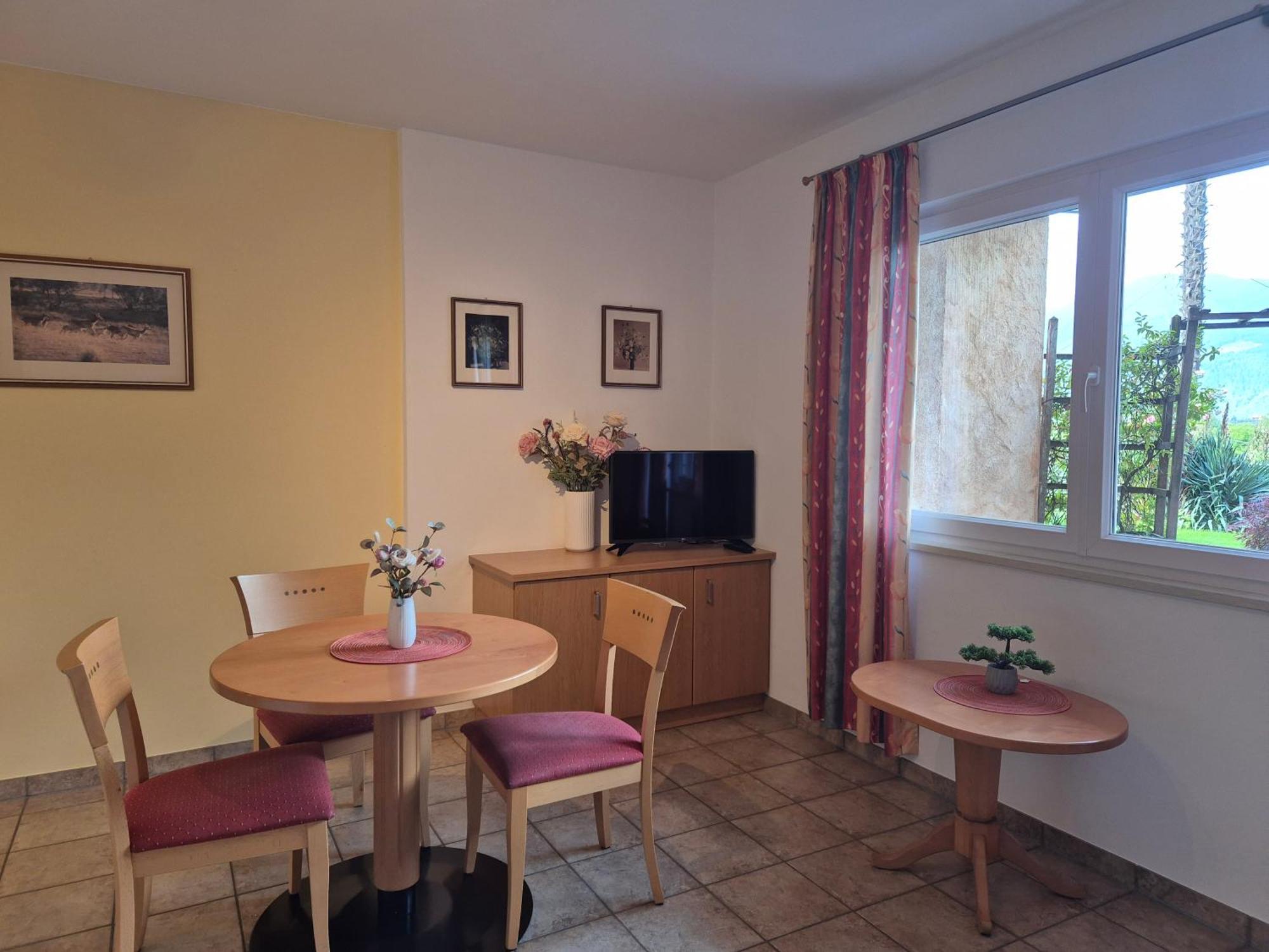 Appartementhaus Am Waalweg Rifiano Luaran gambar